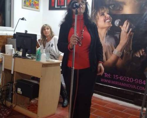 25860 5 TALLER DE CANTO  EN SU SEXTO AÑO CONSECUTIVO