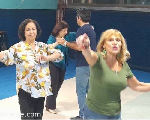 25866 13 MARTES MOVIDITO…   LE PONEMOS AZÚCAR AL OTOÑO BAILANDO ! !