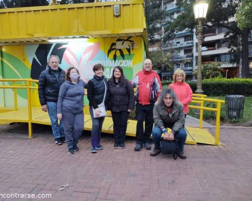 También estabamos @stellamaris2021, @olgabsas y yo, @sanetsu que saqué la foto.. :Encuentro Grupal Caminamos por el Parque Chacabuco también los lunes