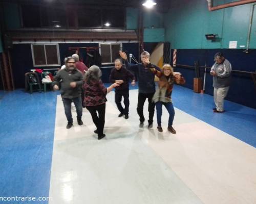 26159 9 MARTES MOVIDITO…   LE PONEMOS AZÚCAR AL OTOÑO BAILANDO ! !