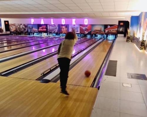 26329 4 POR OTRA SALIDA DE  BOWLING, VOLVEMOS A PALOKO !!!