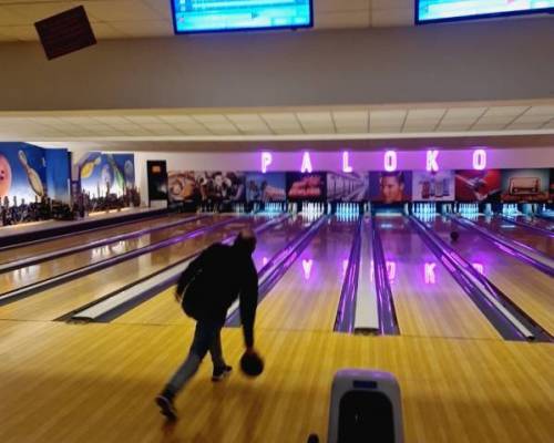 26329 7 POR OTRA SALIDA DE  BOWLING, VOLVEMOS A PALOKO !!!