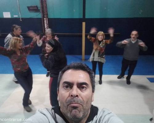 26393 4 MARTES MOVIDITO…   LE PONEMOS AZÚCAR AL OTOÑO BAILANDO ! !