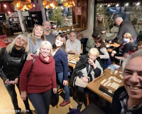 Lo pasamos hermoso como siempre, es un grupo más que amigable al igual que la gente que, de a poco, se vá sumando.....Méritos a la cabeza, obvio!!! :Encuentro Grupal JUGAMOS AL RUMMY – Cuarto Año 2022 “ EN MONTE CASTRO 