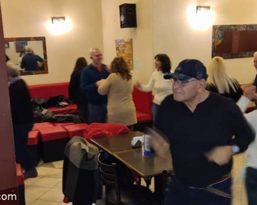 26533 1 DRUNCH Y BAILE EN ALMAGRO - THE ROZZ PUB