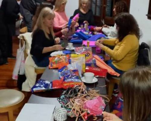 ¡Hay equipo! :Encuentro Grupal Juntada solidaria