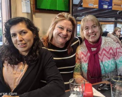 Gracias Mariel y Graciela por venir a nuestro almuerzo argentino !! :Encuentro Grupal UN ALMUERZO ARGENTINO 