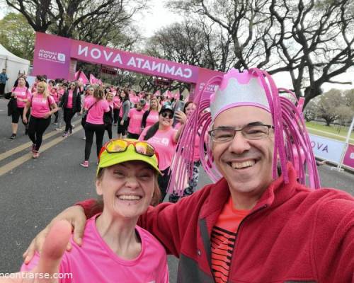 26729 11 CAMINATA AVON POR LA LUCHA CONTRA EL CANCER DE MAMA