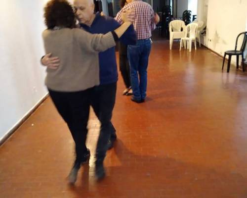 26751 28 ASI SE BAILA EL TANGO VENI A APRENDER A BAILAR Y DIVERTIRTE