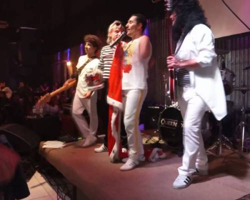 26857 8 BOHEMIAN RHAPSODY  QUEENDOM  TRIBUTO A QUEEN  FOOD & LIVE MUSIC