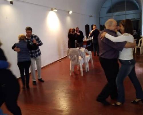 26908 10 ASI SE BAILA EL TANGO       VENI A  APRENDER A BAILAR   Y DIVERTIRTE