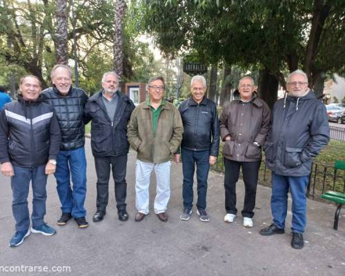 27119 7 LLEGA LA PRIMAVERA Y LA RECIBIMOS CAMINANDO