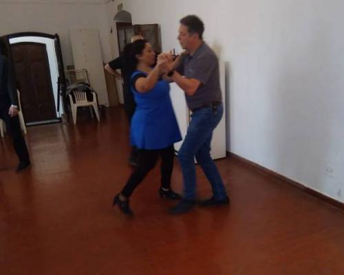 27134 4 ASI SE BAILA EL TANGO VENI A APRENDER A BAILAR Y DIVERTIRTE