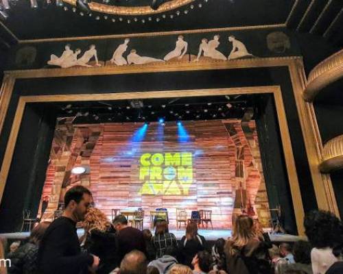 27330 8 COME FROM AWAY
