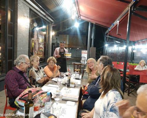 Encuentros Grupales (09/11/2022) :   Taller de escritura creativa: