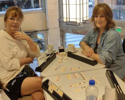 27647 4 JUGAMOS AL RUMMY – Cuarto  Año 2022