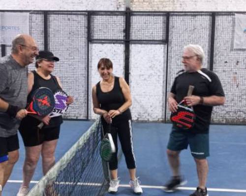 27699 5 ** JUGAMOS AL PADDLE **
