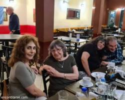 DRUNCH Y BAILE EN ALMAGRO - THE ROZZ PUB