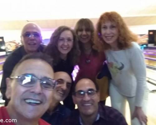 Felices de haber jugado, nos vamos a cenar!!!! :Encuentro Grupal POR OTRA SALIDA DE  BOWLING, VOLVEMOS A PALOKO !!!