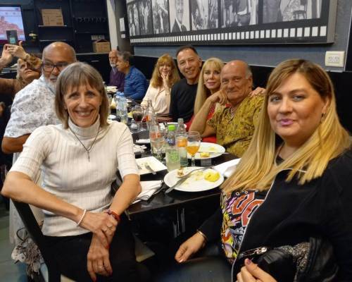 La mesasa del sur...que grandes .!! :Encuentro Grupal EN LA SEMANA DEL AMOR NOS SEGUIMOS ENCONTRANDO