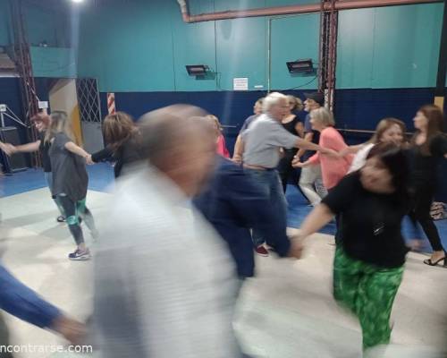 28380 13 BAILAMOS EN ALMAGRO CON AMERICANO , ROCK Y PACHANGA !