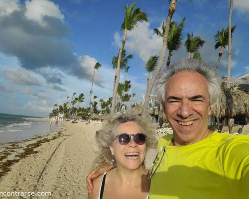 Reconociendo la playa  :Encuentro Grupal Vivamos Juntos el Mejor Caribe 100% Diversión en grupo