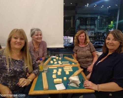 Mesa de debutantes.  :Encuentro Grupal JUGAMOS AL RUMMY – quinto Año 2023“  VDParque