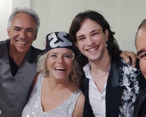 Qué bonito ese chico!  :Encuentro Grupal Bodas de Plata con la vida en compañia
