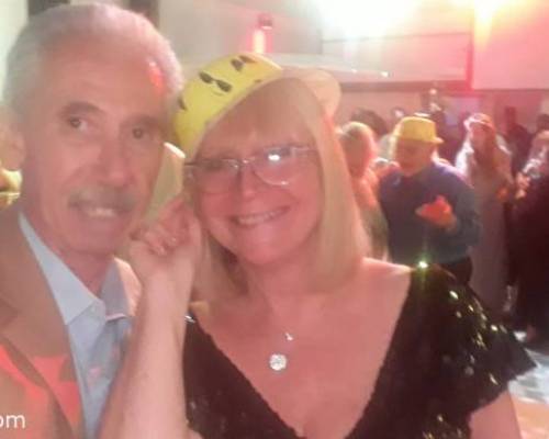MUY ELEGANTE GLORY.... :Encuentro Grupal Bodas de Plata con la vida en compañia
