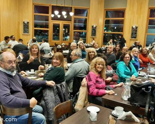 Gracias Floren por organizar este espacio tan ameno. Abrazo :Encuentro Grupal TRIOMINO IV