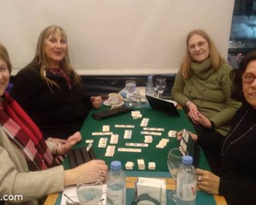 Infaltables: Alicia, Adriana, Noe y Gladis. Gracias por estar siempre :Encuentro Grupal FESTEJAMOS EL DIA DEL AMIGO JUGANDO AL RUMMY – quinto Año 2023“ 