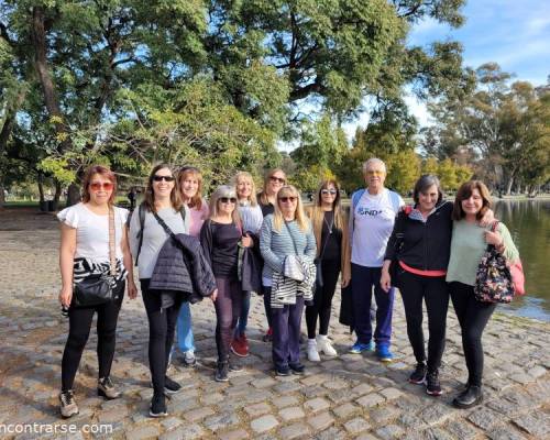 29370 9 CAMINAMOS NUEVAMENTE  POR LOS BOSQUES DE PALERMO