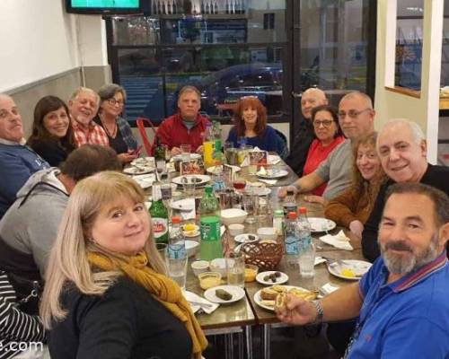 Gracias a tod@s que con sus buenas ondas le dieron alma al encuentro. :Encuentro Grupal Vamos de Bodegones I.