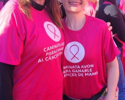 29436 42 CAMINATA AVON POR LA LUCHA CONTRA EL CANCER DE MAMA