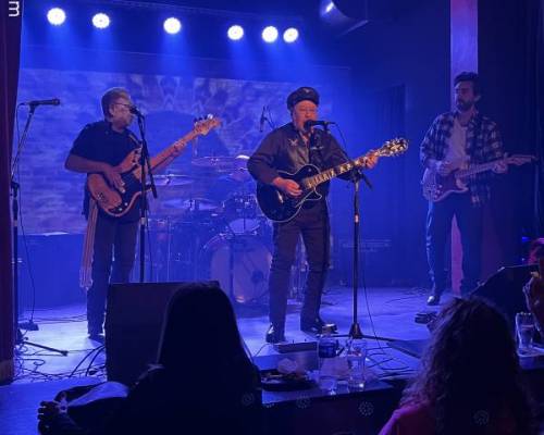 29456 18 TRIBUTO A CREEDENCE EN EL ABASTO CONCERT    CABA