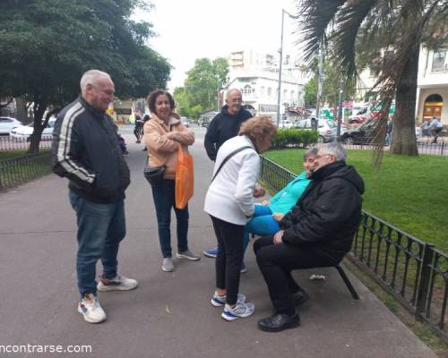 30018 1 OCTUBRE ES PARA CAMINAR Y CAFETEAR