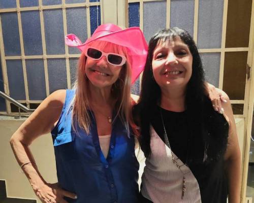 30177 26 DESPEDIMOS EL 2023 CON ALOCADA FIESTA EN VILLA URQUIZA  ! ! !