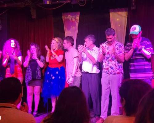 30373 3 Swingers. Obra de teatro