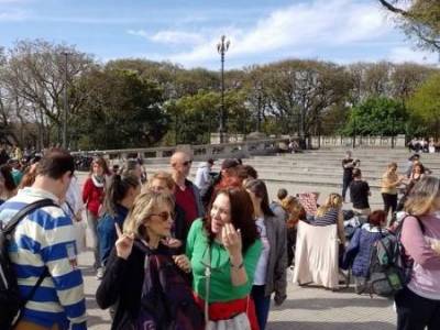 Encuentro : Primavera en Lola Mora es posible y te enamora !!!!!!  