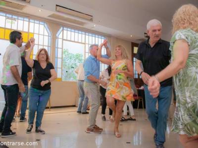 Encuentro : DESPEDIMOS EL 2023 CON ALOCADA FIESTA EN VILLA URQUIZA  ! ! ! 
