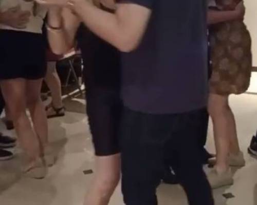 30440 62 Y ARRANCAMOS EL AÑO CON BAILE EN VILLA URQUIZA  ! ! !