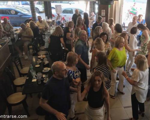 Que lindo . felicitaciones !!! :Encuentro Grupal TARDE de DOMINGO c/MUSICA en VIVO y Bailamos también !
