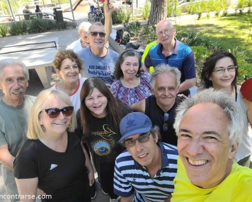 Equipazo!! Abrazos! :Encuentro Grupal Nos volvemos a juntar a jugar Ping Pong ? 