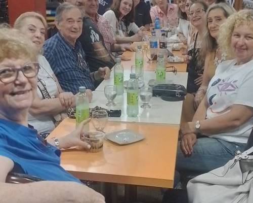 Gracias a la buena onda de todo el grupo, espero compartir otras salidas con ustedes. :Encuentro Grupal Visitamos La Casa de Ernesto Sabato