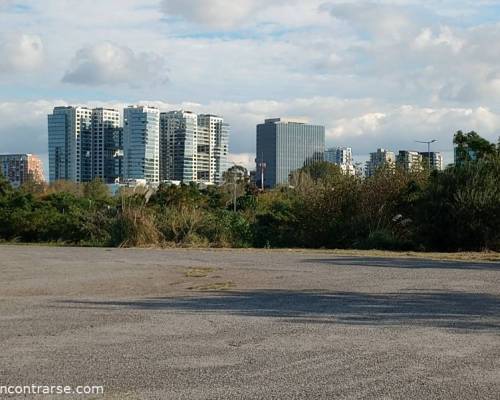 30658 4 Costanera de Vicente Lopez con una sonrisa y merienda.-