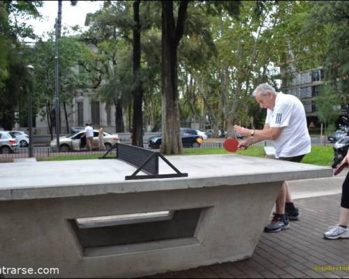 30674 16 Nos volvemos a juntar a jugar Ping Pong ? 