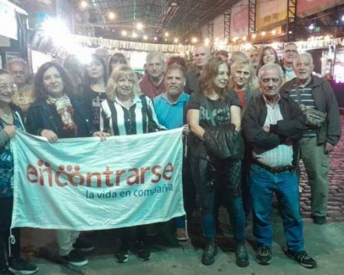 Mil gracias a las tres damas y dos caballeros que eligieron esta salida como primer salida de Pagina sean Bienvenidos y un placer que nos hallan elegido en su Bautismo. :Encuentro Grupal EL PATIO DE LOS LECHEROS