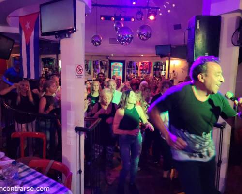 Que manejo del grupo , un capo  :Encuentro Grupal VOLVEMOS A MOJITOS DE CUBA, BAILAMOS SALSA, MUSICA CUBANA Y OTROS RITMOS,  TERMINAMOS CON KARAOKE