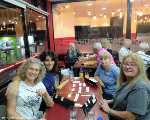 30909 4 Jugamos al RUMMY en Monte Castro