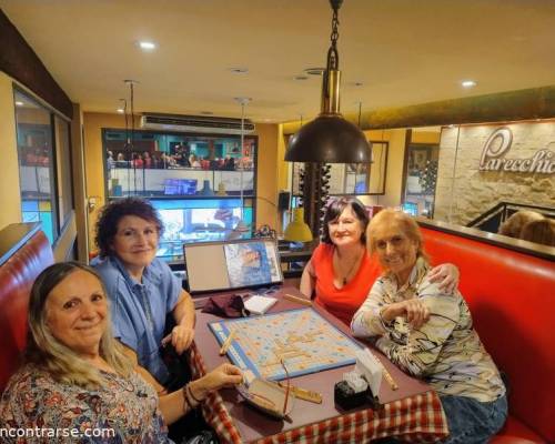 Lindas chicas !!!!! :Encuentro Grupal JUEGOS Y CAFÉ EN LA TARDE DE UN MARTES FERIADO